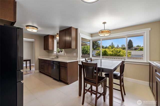 7307 S Alaska Street, Tacoma, WA 98408