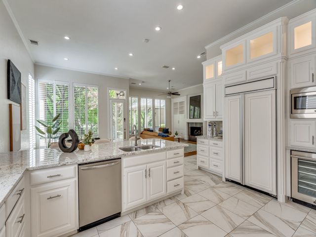 6526 Star Creek, Frisco, TX 75034
