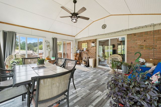 255 Saint Marys Rd, Buffalo Valley, TN 38548