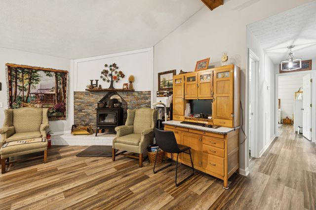 255 Saint Marys Rd, Buffalo Valley, TN 38548