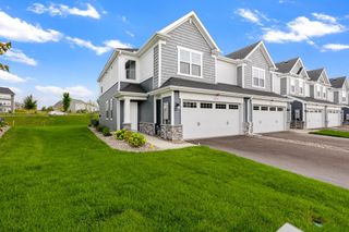 218 Jean Avenue N, Lake Elmo, MN 55042
