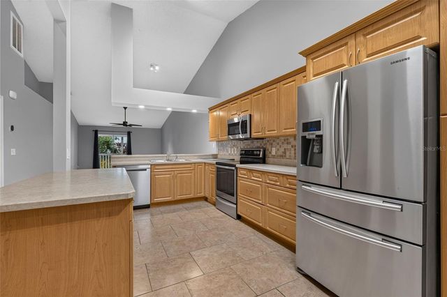 39650 US HIGHWAY 19 N 651, Tarpon Springs, FL 34689