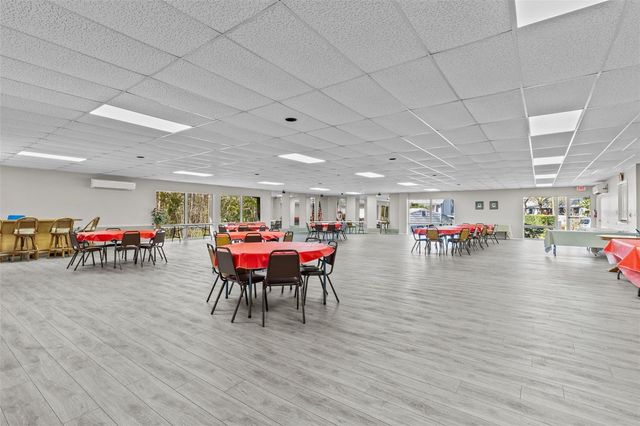 39650 US HIGHWAY 19 N 651, Tarpon Springs, FL 34689