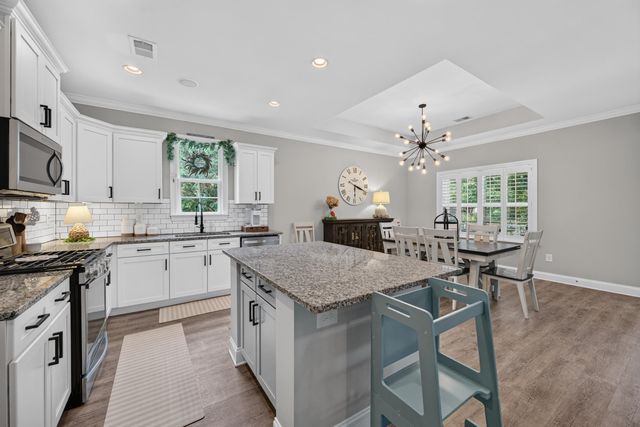 5 Turnbridge Ct., Murrells Inlet, SC 29576