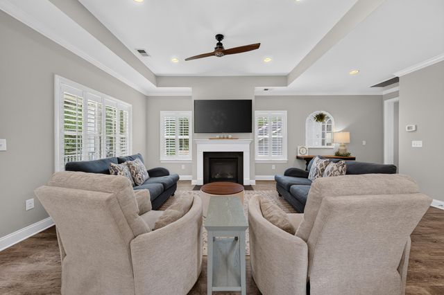 5 Turnbridge Ct., Murrells Inlet, SC 29576