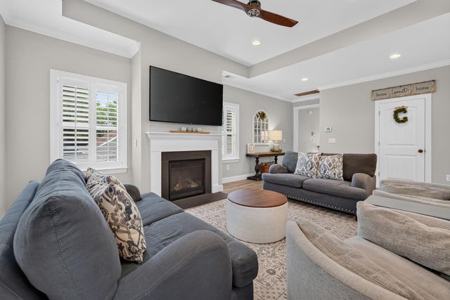 5 Turnbridge Ct., Murrells Inlet, SC 29576