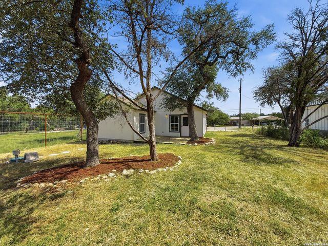 473 HIGH DR, Spring Branch, TX 78070