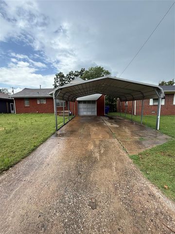 801 Lotus Avenue, Midwest City, OK 73130