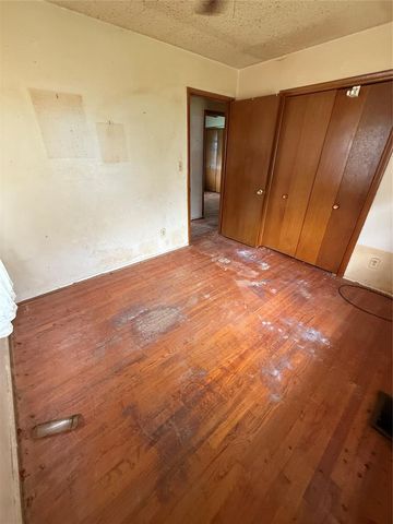 801 Lotus Avenue, Midwest City, OK 73130