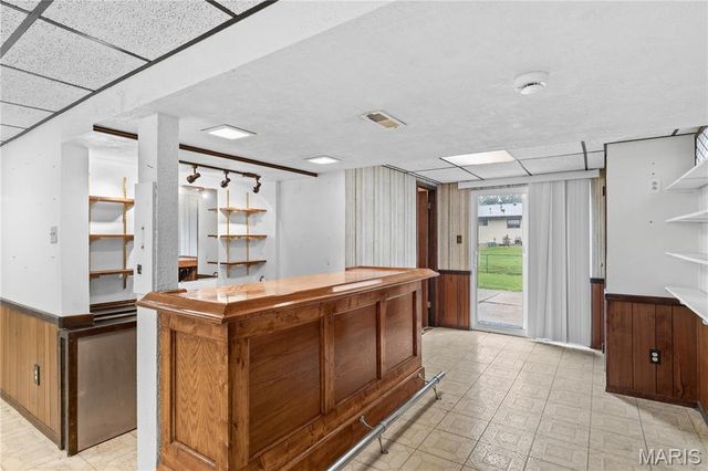 2303 Broken Horse Lane, St Louis, MO 63129