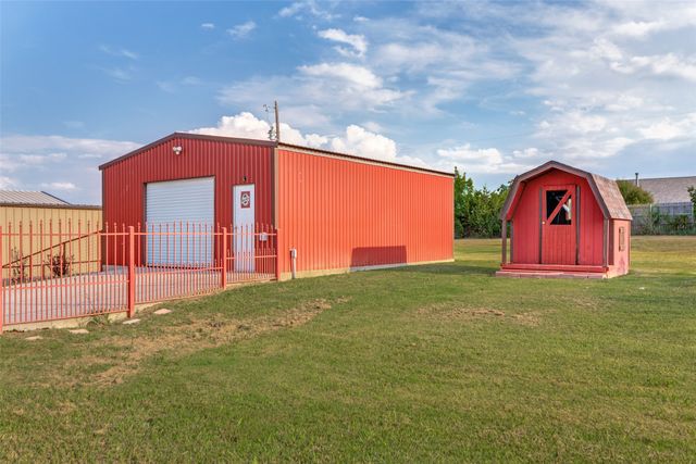 143 Gibson Lane, Weatherford, TX 76088