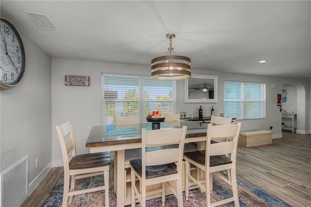 121 SINCLAIR STREET SE, Port Charlotte, FL 33952