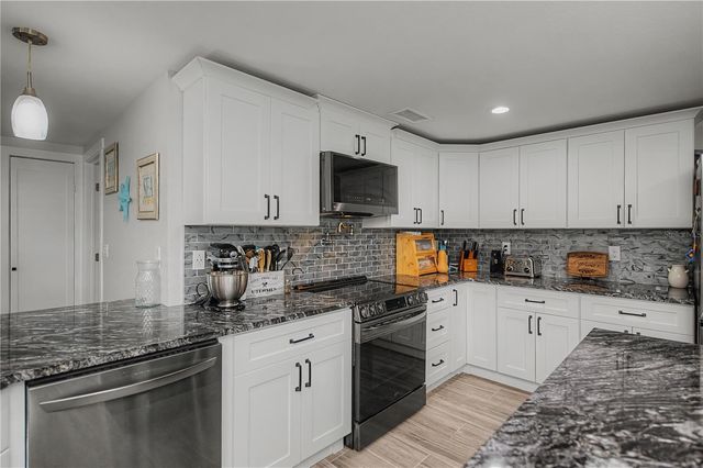 121 SINCLAIR STREET SE, Port Charlotte, FL 33952