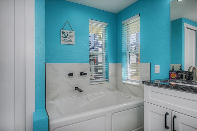 121 SINCLAIR STREET SE, Port Charlotte, FL 33952