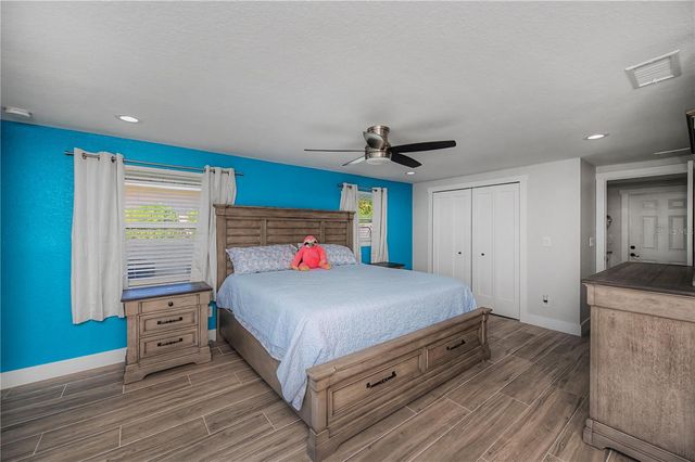 121 SINCLAIR STREET SE, Port Charlotte, FL 33952