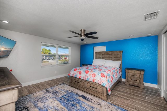 121 SINCLAIR STREET SE, Port Charlotte, FL 33952