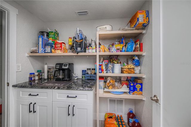 121 SINCLAIR STREET SE, Port Charlotte, FL 33952