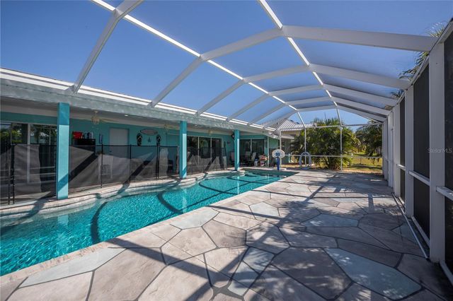 121 SINCLAIR STREET SE, Port Charlotte, FL 33952