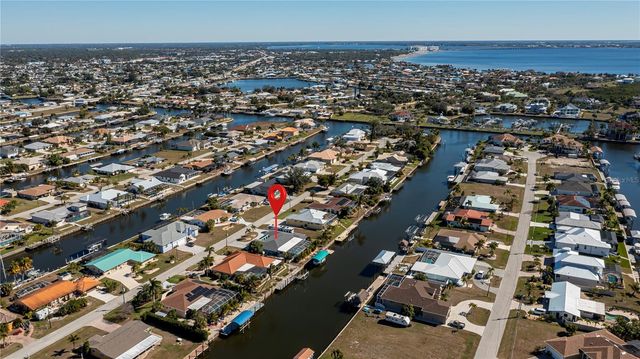 121 SINCLAIR STREET SE, Port Charlotte, FL 33952