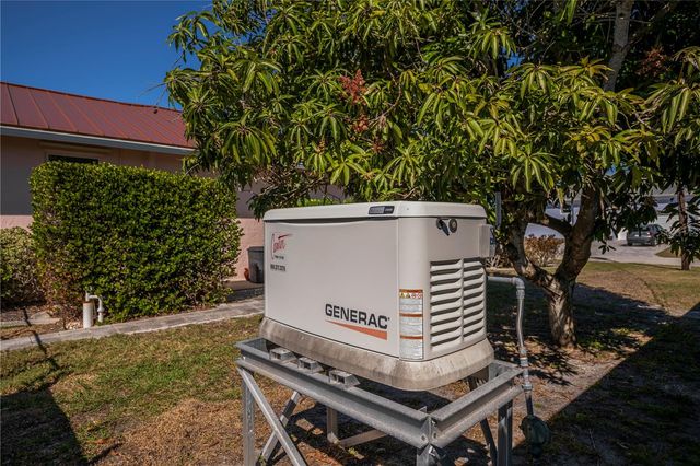 121 SINCLAIR STREET SE, Port Charlotte, FL 33952