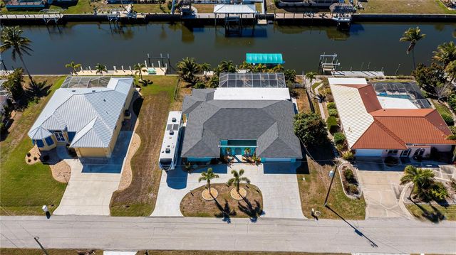 121 SINCLAIR STREET SE, Port Charlotte, FL 33952