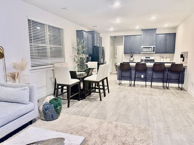 7012 Wildflower Way, Little Elm, TX 76227