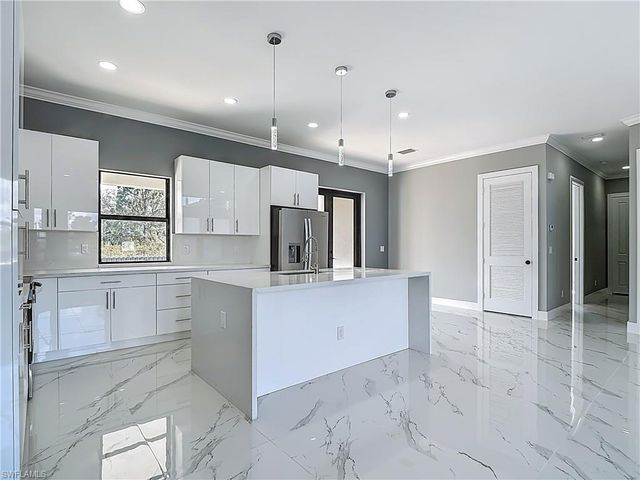 603 W 17th ST, Lehigh Acres, FL 33972