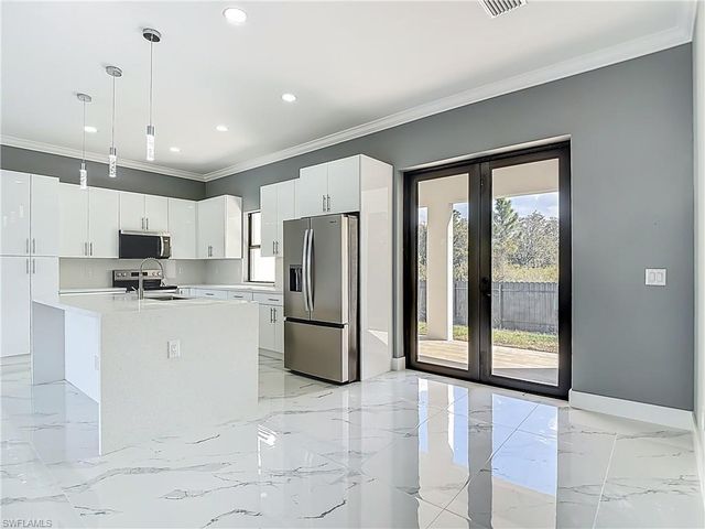 603 W 17th ST, Lehigh Acres, FL 33972