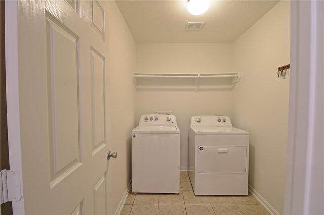 6714 Lindale Springs Lane, Katy, TX 77449