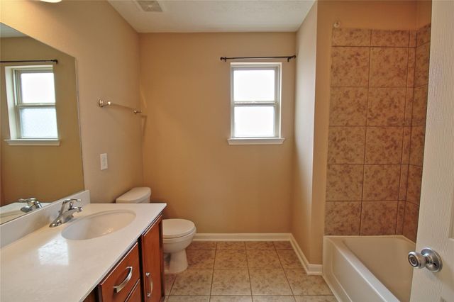 6714 Lindale Springs Lane, Katy, TX 77449