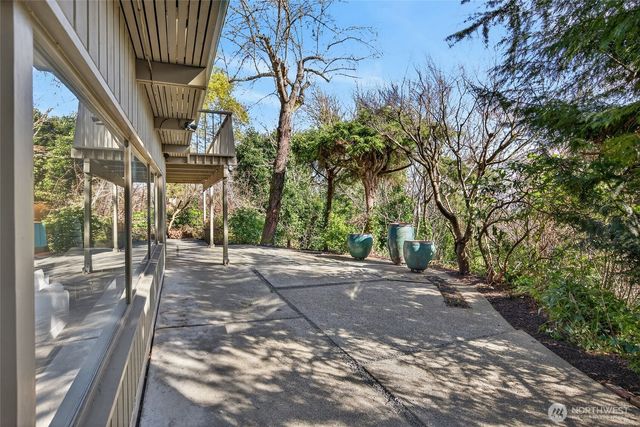 3921 25th Avenue S, Seattle, WA 98108