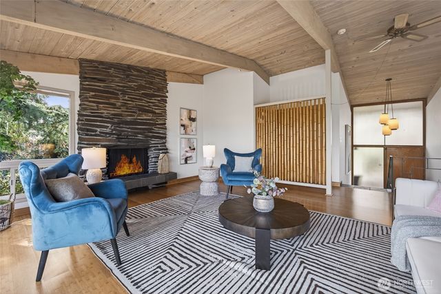 3921 25th Avenue S, Seattle, WA 98108