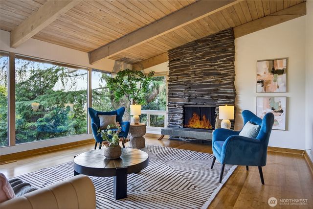 3921 25th Avenue S, Seattle, WA 98108