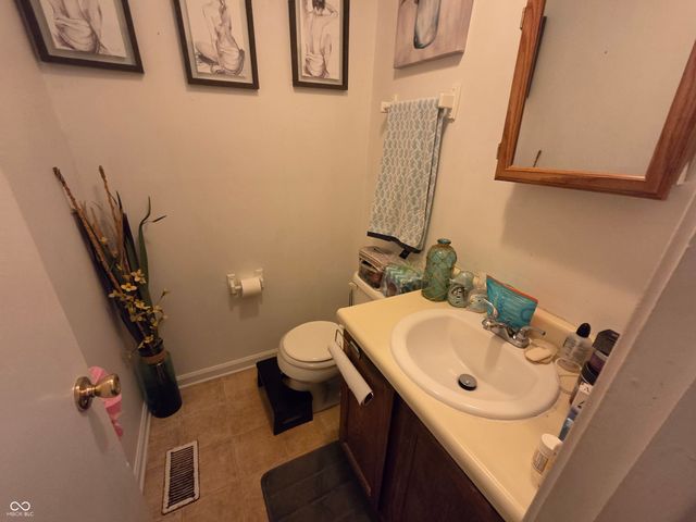 3152 N Temple Avenue, Indianapolis, IN 46218