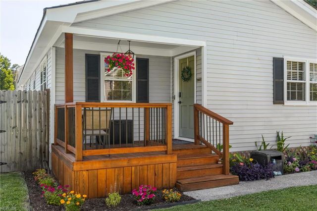 1941 Lockard AVE, Chesapeake, VA 23320