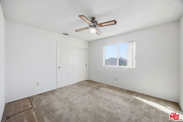 25945 Fran Lou Drive, Moreno Valley, CA 92557