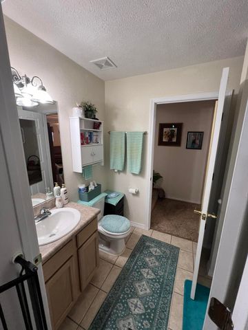 16 Temple Lane, Branson West, MO 65737