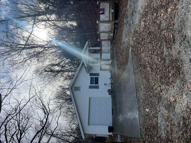 16 Temple Lane, Branson West, MO 65737