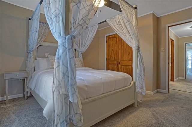 10237 Lakeridge Road, Dardanelle, AR 72834