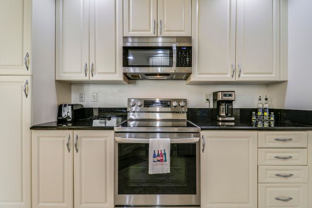 801 S Olive Avenue 1515, West Palm Beach, FL 33401