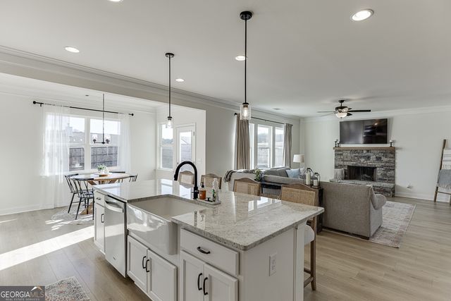 1324 Honeysuckle Lane, Hoschton, GA 30548