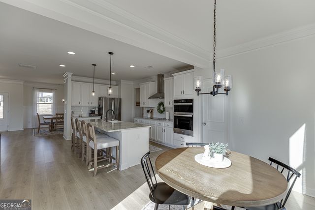 1324 Honeysuckle Lane, Hoschton, GA 30548