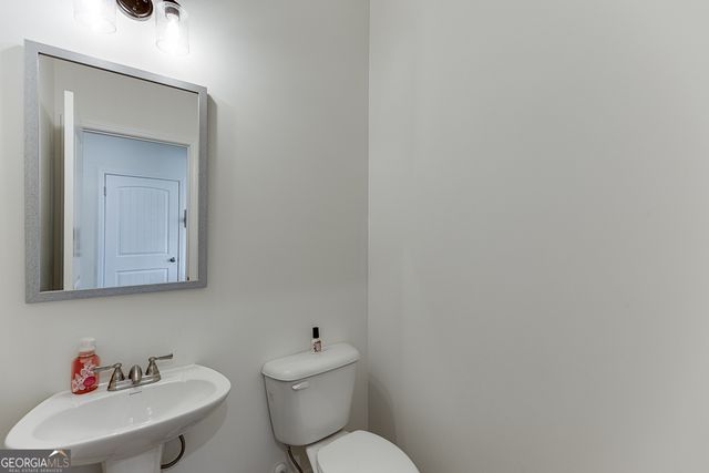 1324 Honeysuckle Lane, Hoschton, GA 30548