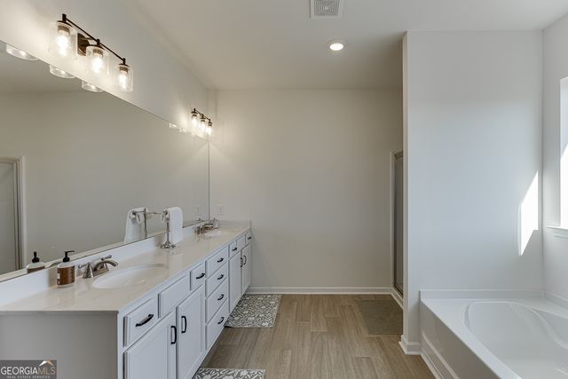 1324 Honeysuckle Lane, Hoschton, GA 30548