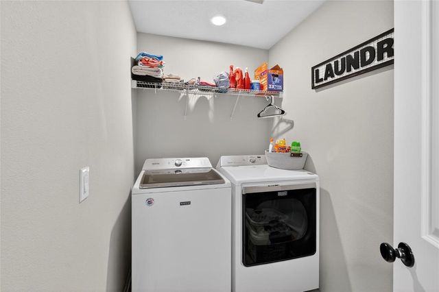 6510 Sunlight Drive, Pleasant Hill, IA 50327