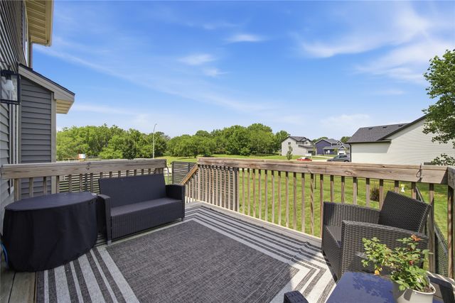 6510 Sunlight Drive, Pleasant Hill, IA 50327