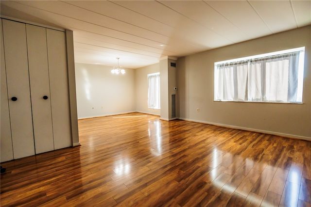 5 Bayard Rd 717, Shadyside, PA 15213