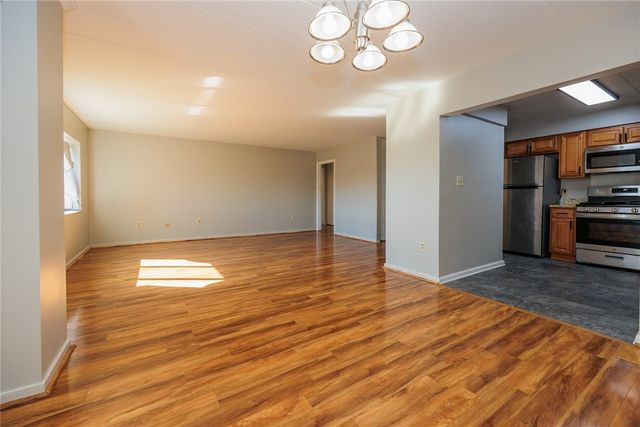 5 Bayard Rd 717, Shadyside, PA 15213