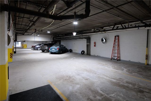 5 Bayard Rd 717, Shadyside, PA 15213