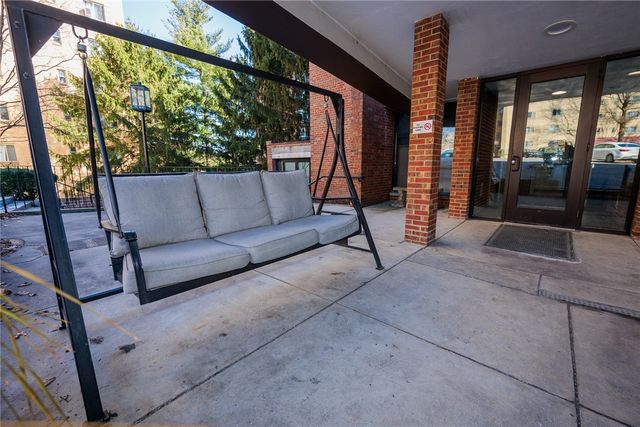 5 Bayard Rd 717, Shadyside, PA 15213